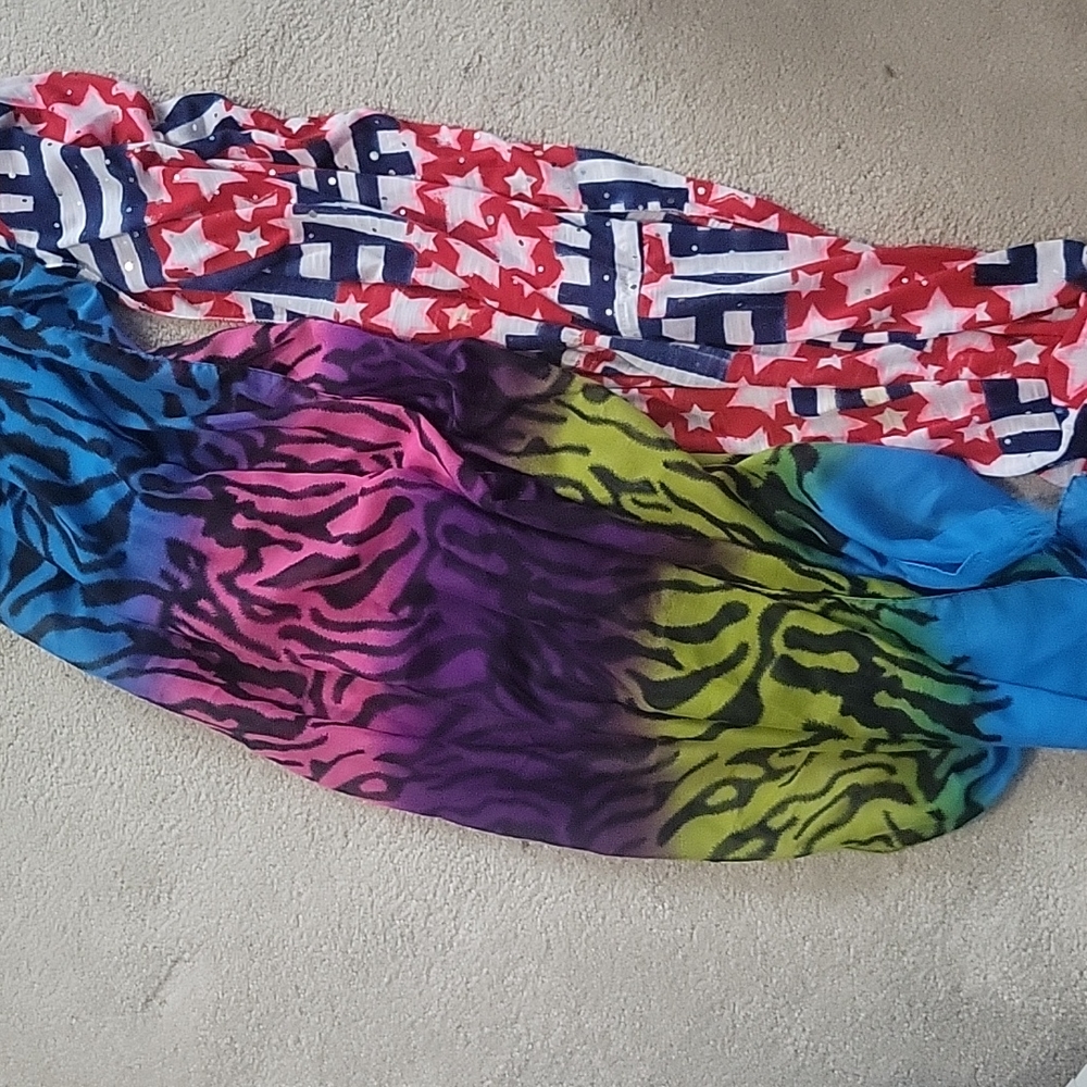 2 kids scarves 1 infinity,  1 regular